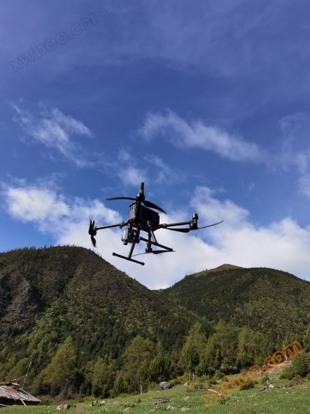 300-TC 机载高光谱成像系统